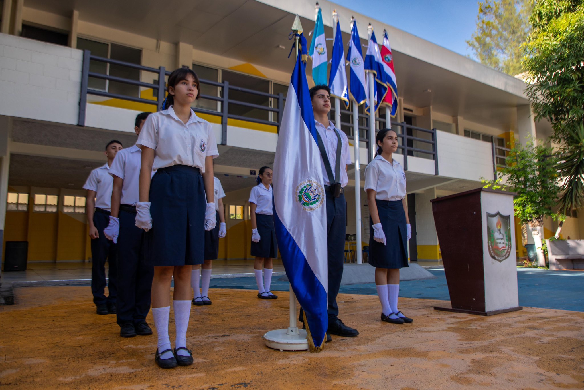 Centros escolares públicos inauguran el mes de independencia patria en El Salvador centros-escolares-publicos-inauguran-el-mes-de-independencia-patria-en-el-salvador